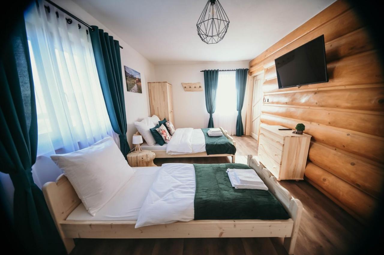 Tarasowka U Zajaca Bed and Breakfast Czerwienne Eksteriør billede